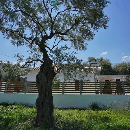 Holiday home Arete House Skala Kallirakhis